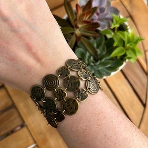 Antique gold bracelet ✨